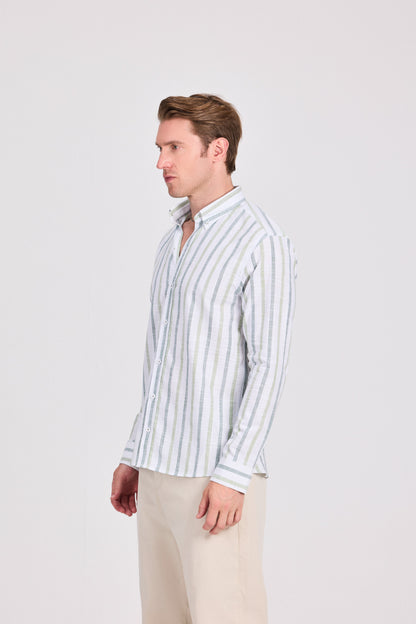 قميص قطني بني مخطط عريض بأكمام طويلة