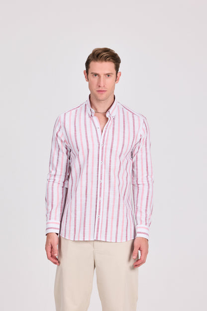 قميص قطني بني مخطط عريض بأكمام طويلة