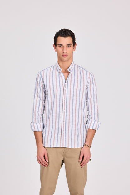 قميص قطني بني مخطط عريض بأكمام طويلة