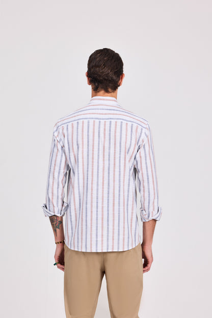 قميص قطني بني مخطط عريض بأكمام طويلة