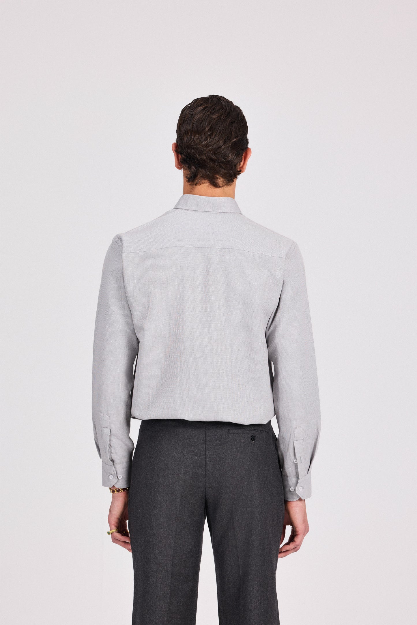 قميص رمادي أنيق كاجوال من البوليستر القطني الجاكار