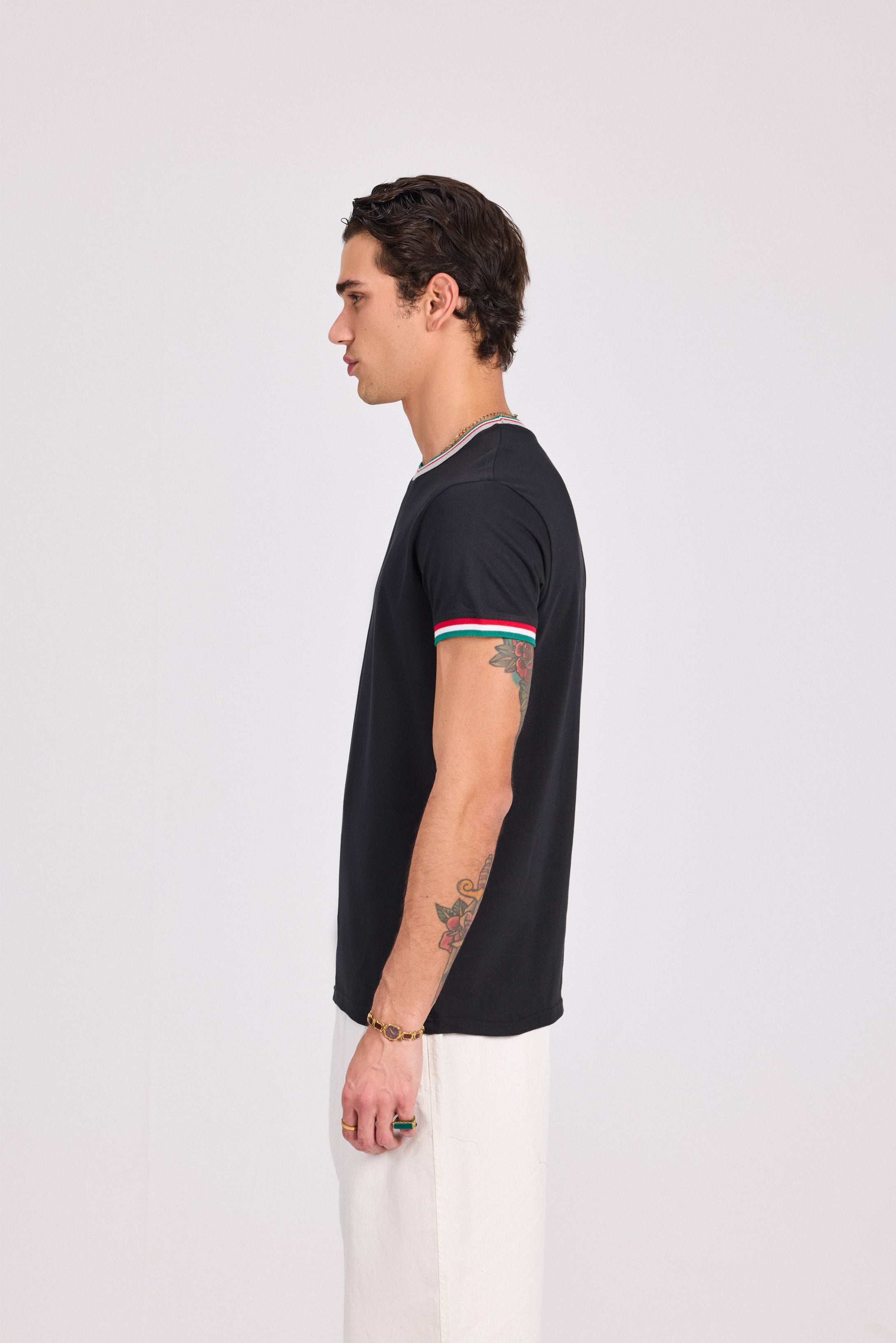 Black Knitted Collar T-Shirt