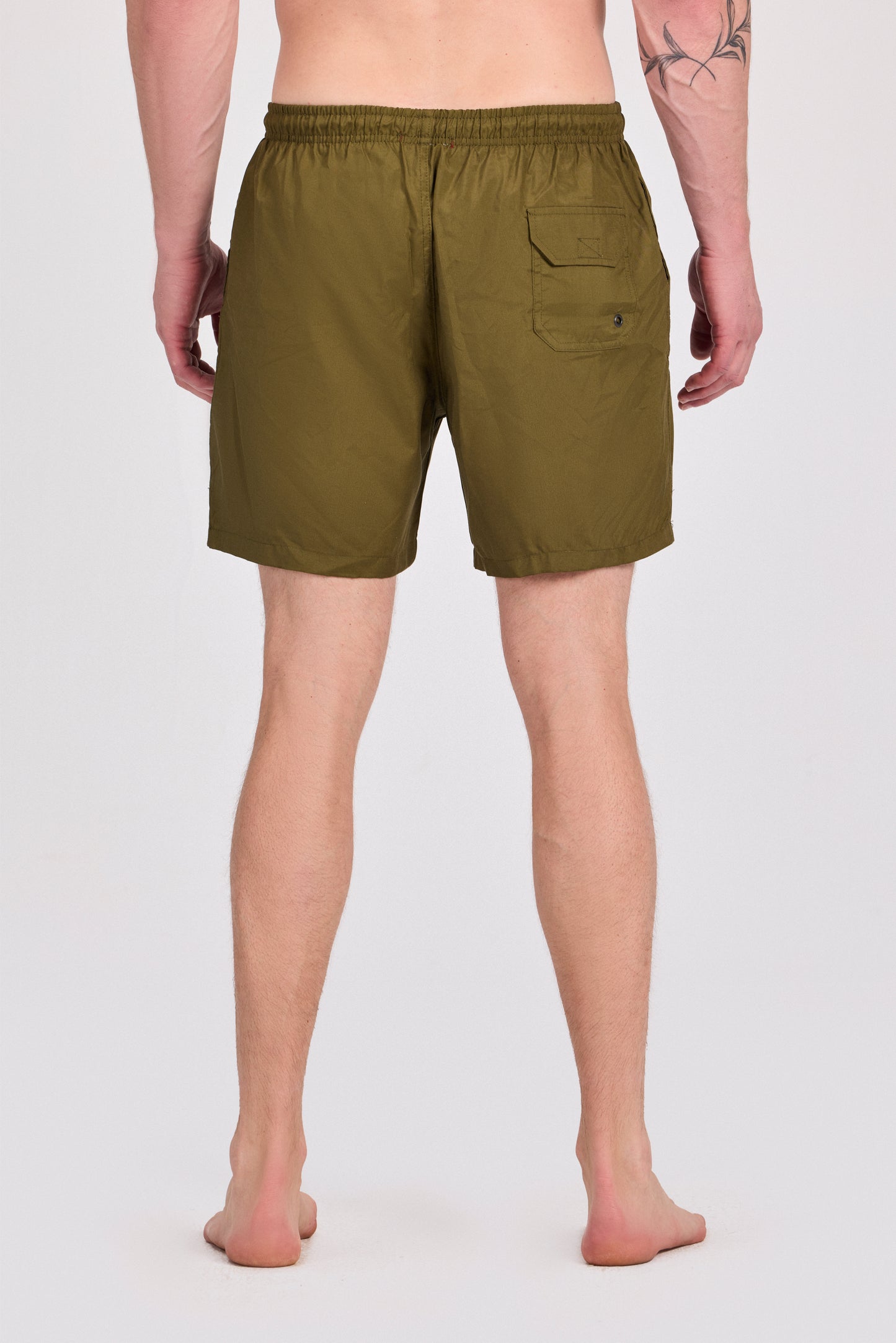 ملابس سباحة سادة باللون الوردي الفاتح