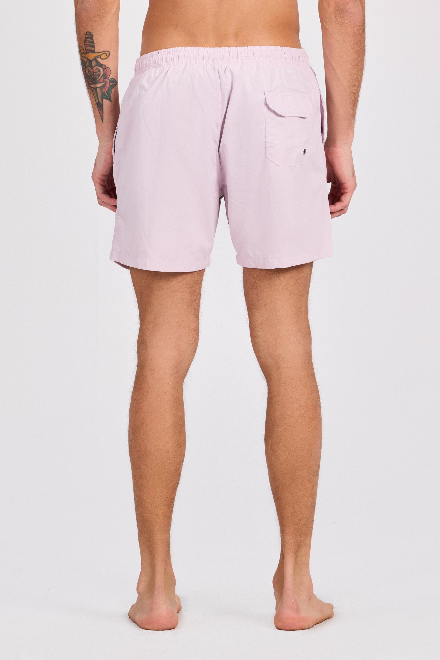 ملابس سباحة سادة باللون الوردي الفاتح