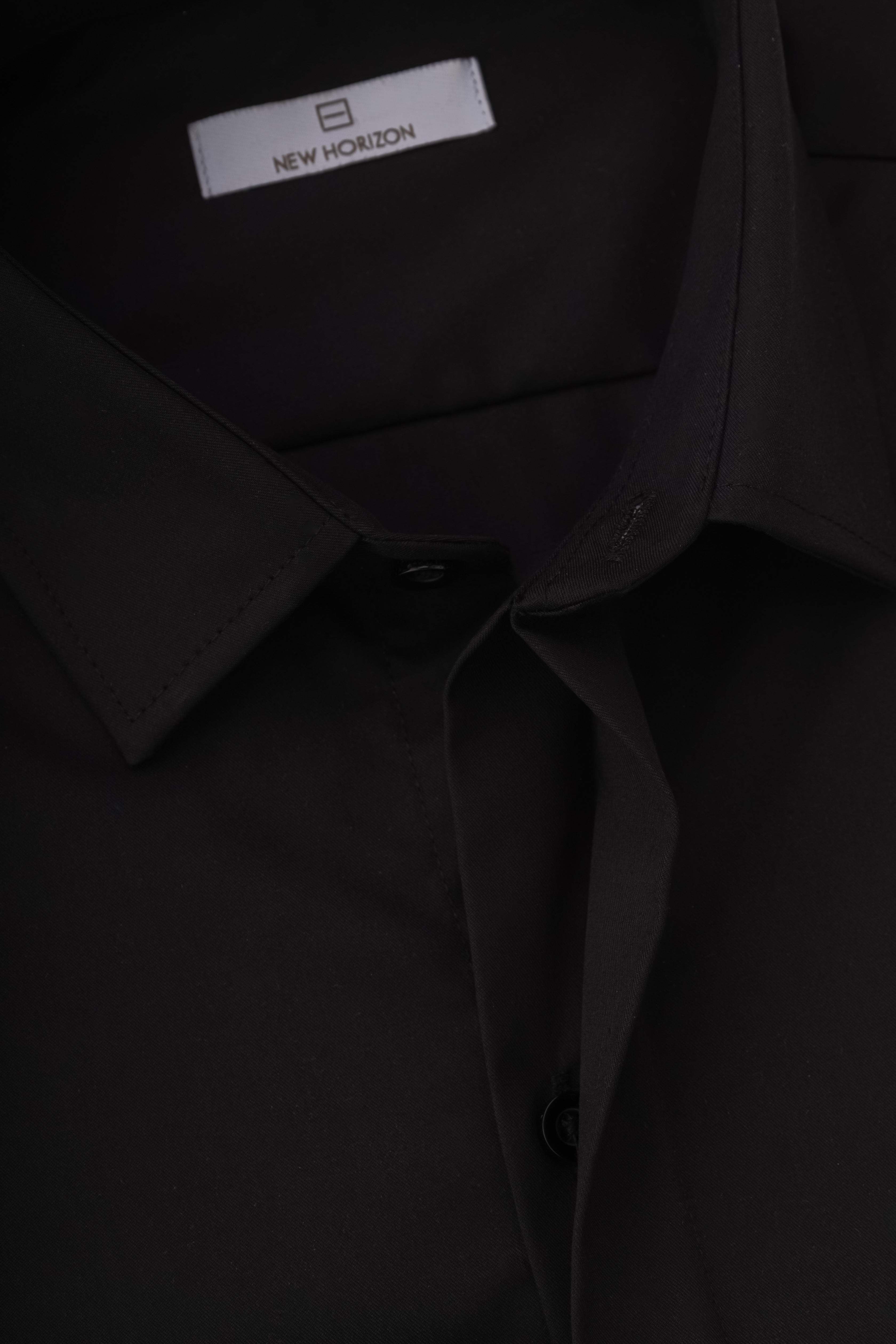Black Bamboo Tech Dress Shirt – Concealed Placket