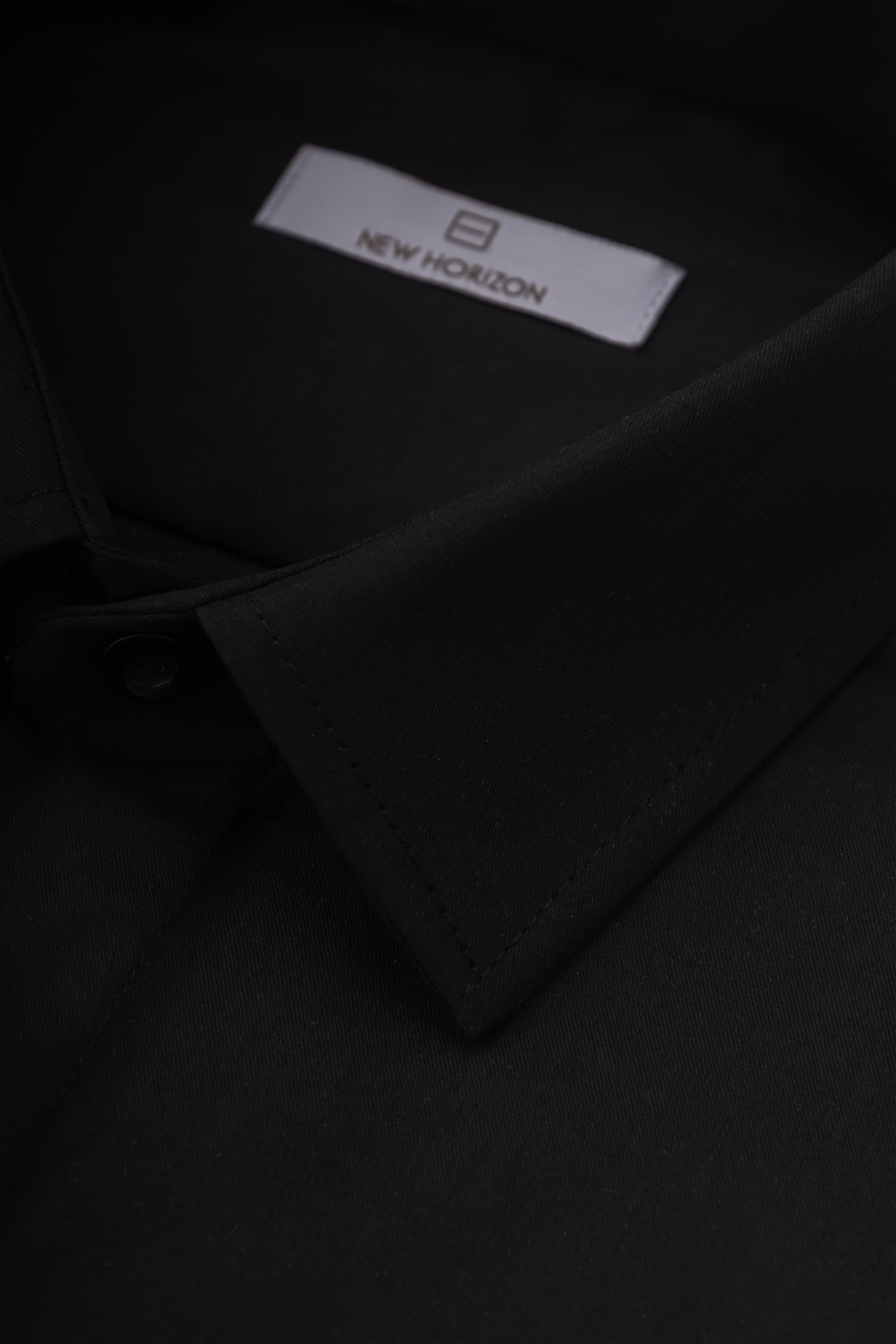 Black Bamboo Tech Dress Shirt – Concealed Placket