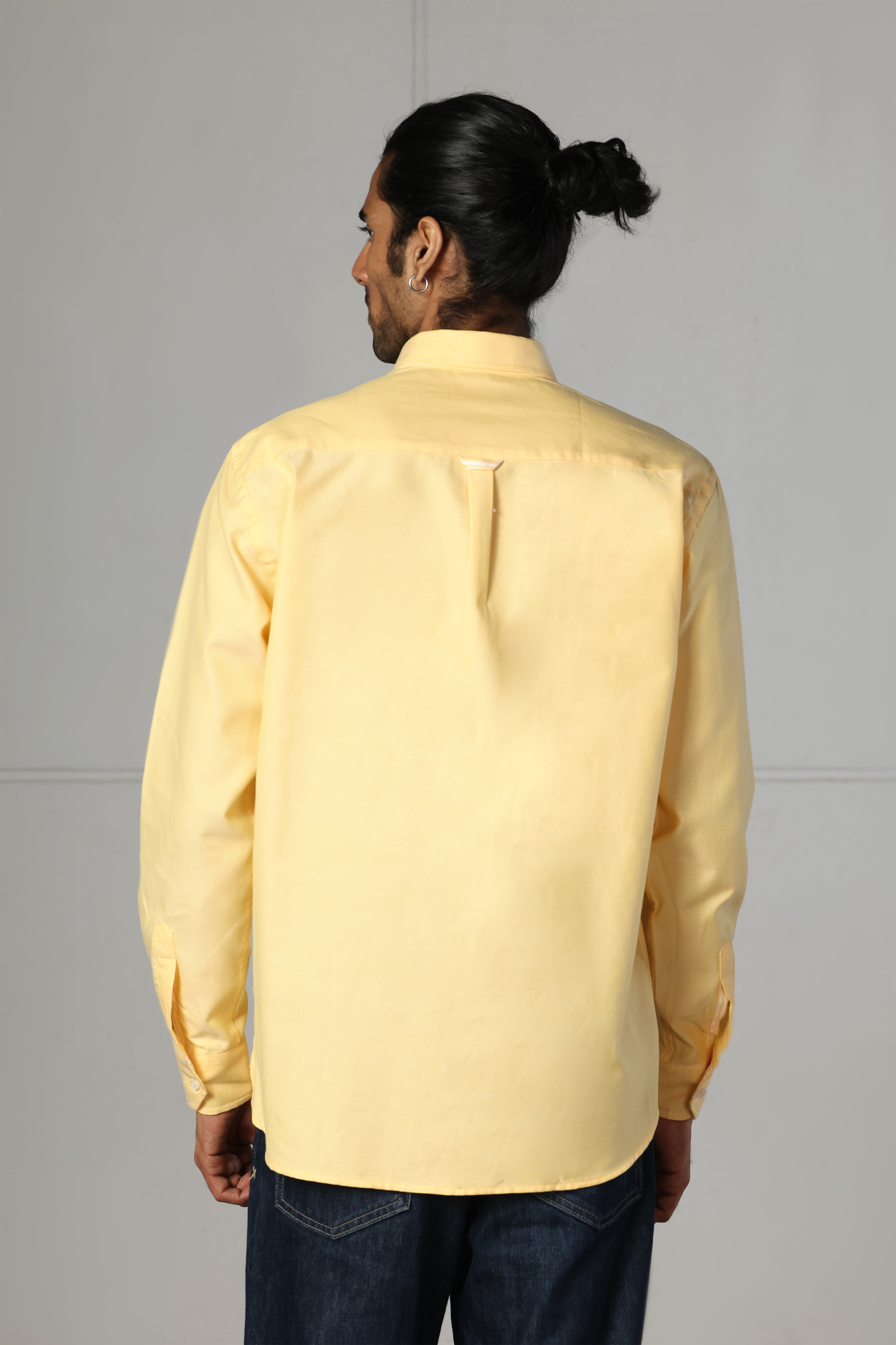 The Signature Yellow Oxford